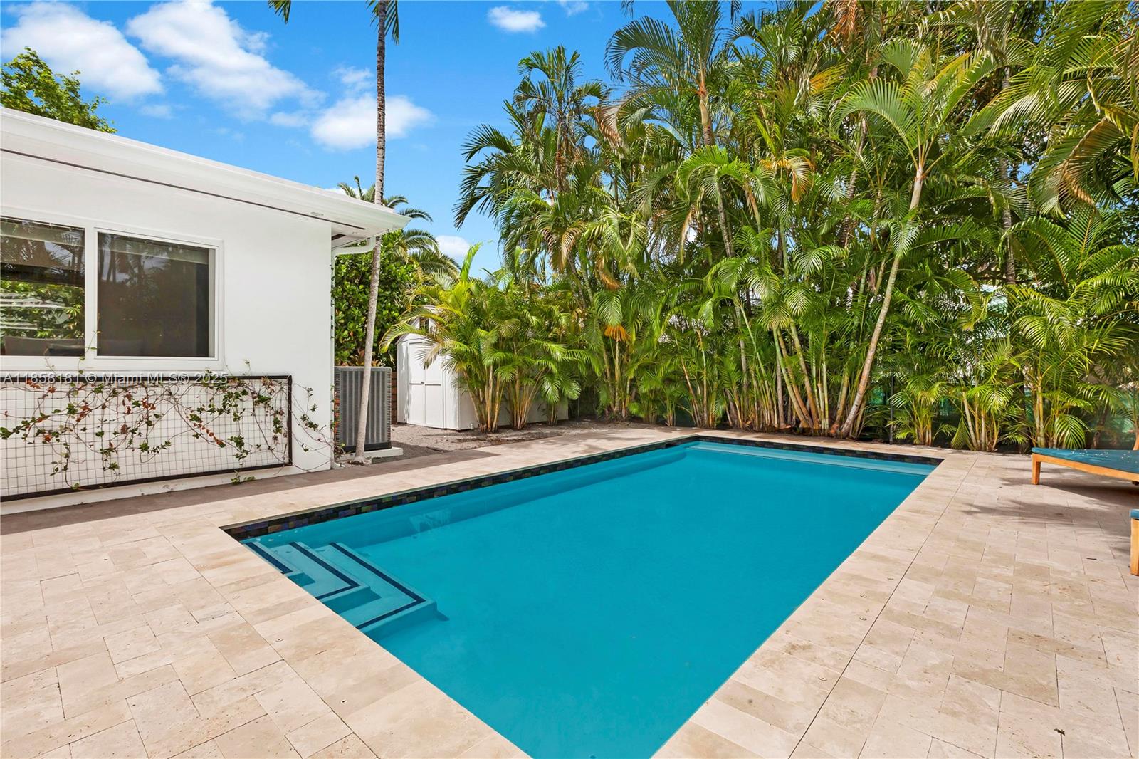 9065 Emerson Ave Surfside, FL 33154