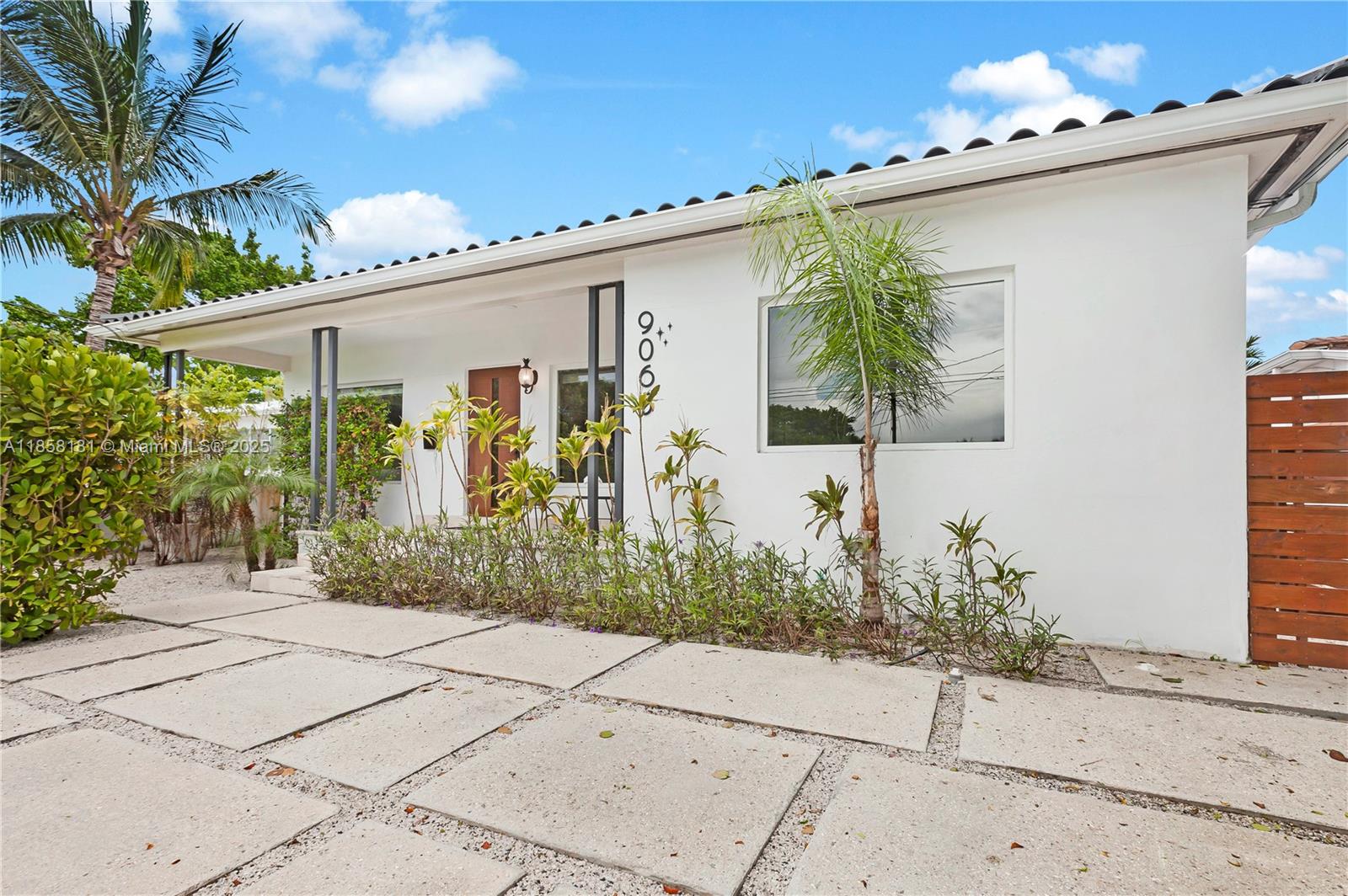 9065 Emerson Ave Surfside, FL 33154