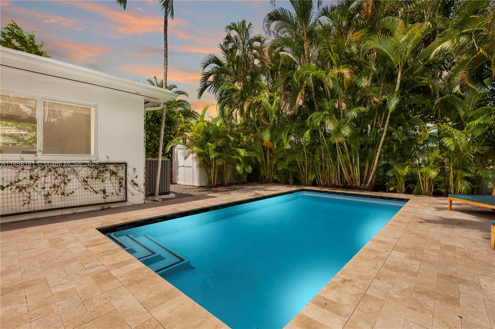 9065 Emerson Ave Surfside, FL 33154