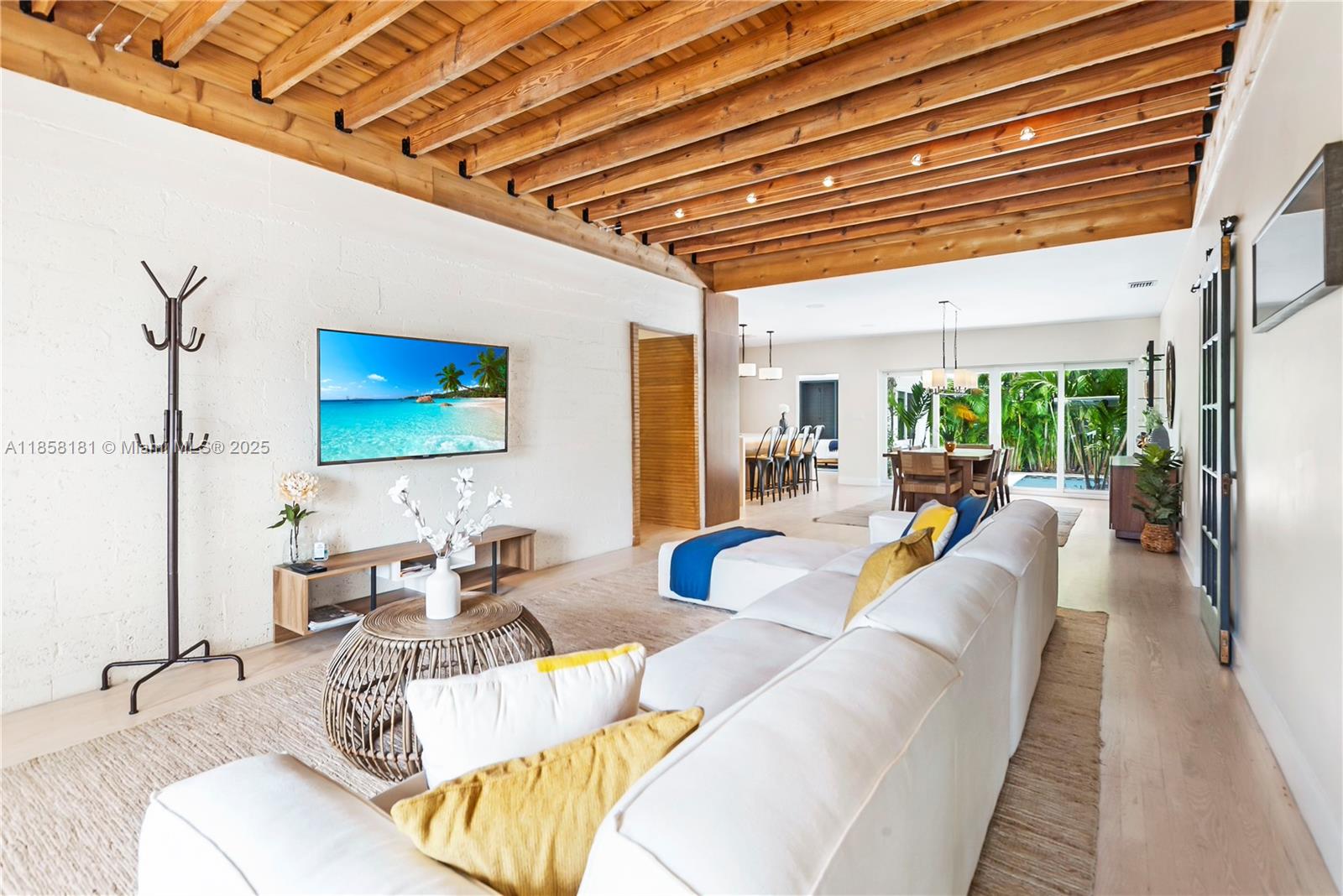 9065 Emerson Ave Surfside, FL 33154