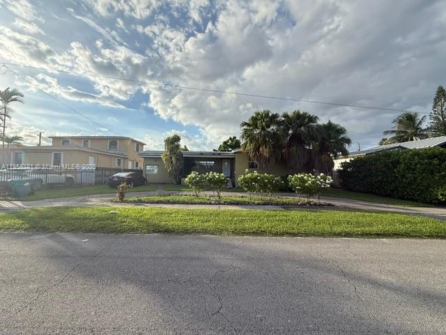 8311 SW 27th Ter