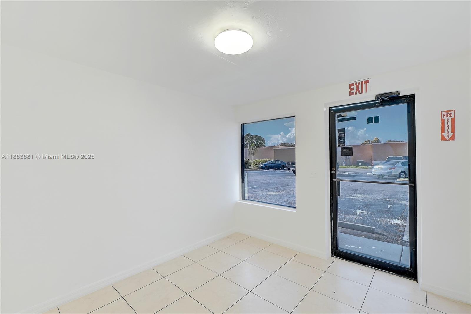 3775 Fowler St #8B Fort Myers, FL 33901