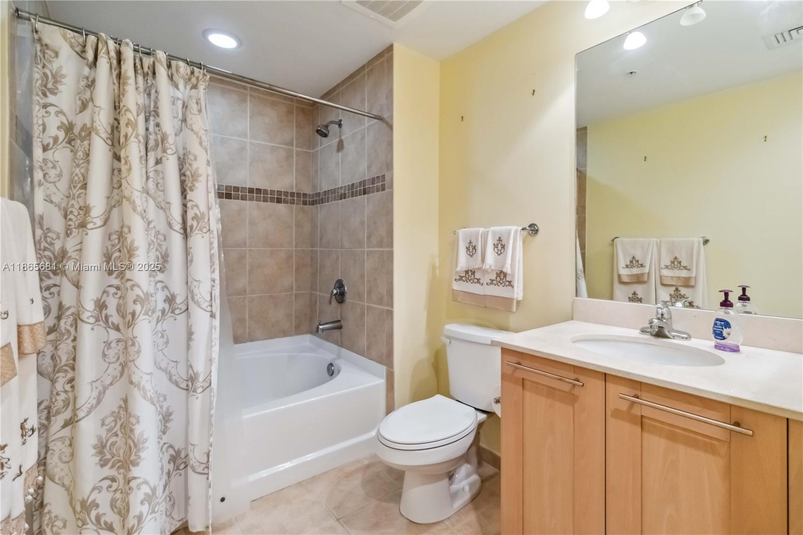 511 SE 5th Ave #1214 Fort Lauderdale, FL 33301