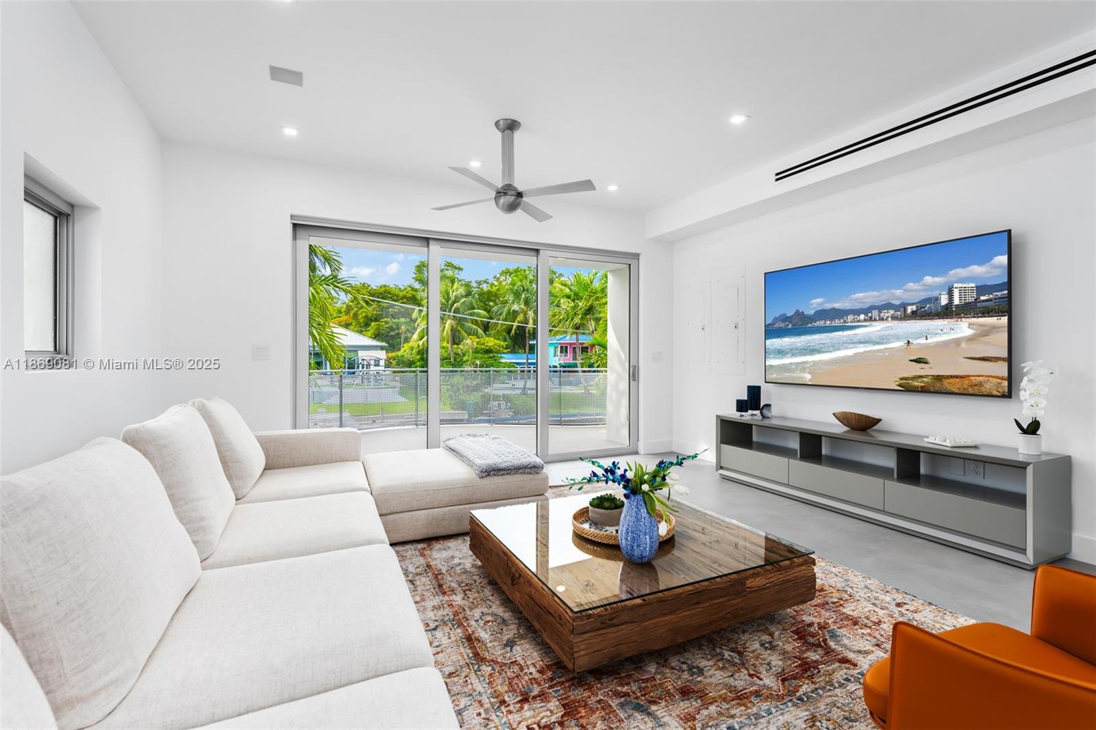 1785 Fairhaven Pl Miami, FL 33133