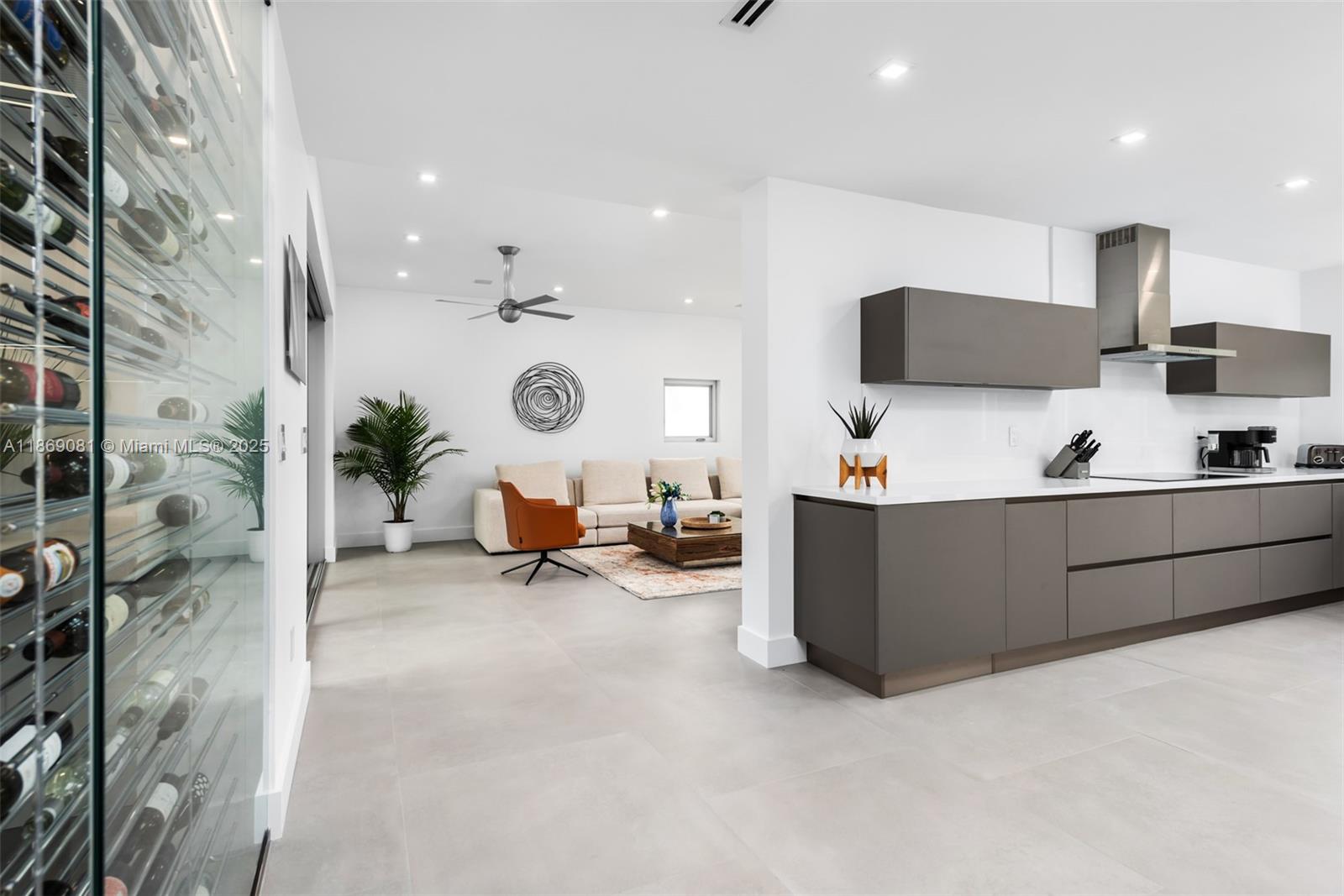 1785 Fairhaven Pl Miami, FL 33133