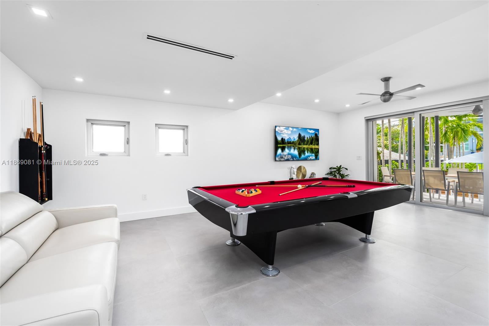 1785 Fairhaven Pl Miami, FL 33133