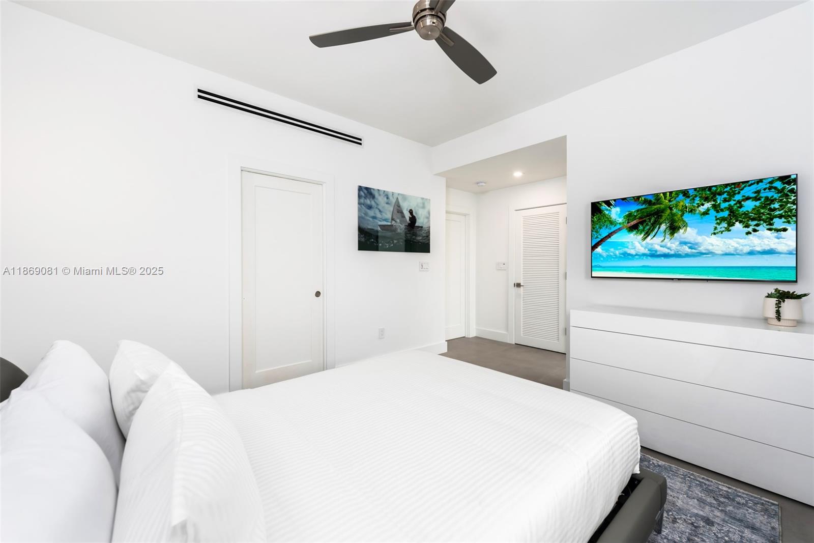 1785 Fairhaven Pl Miami, FL 33133