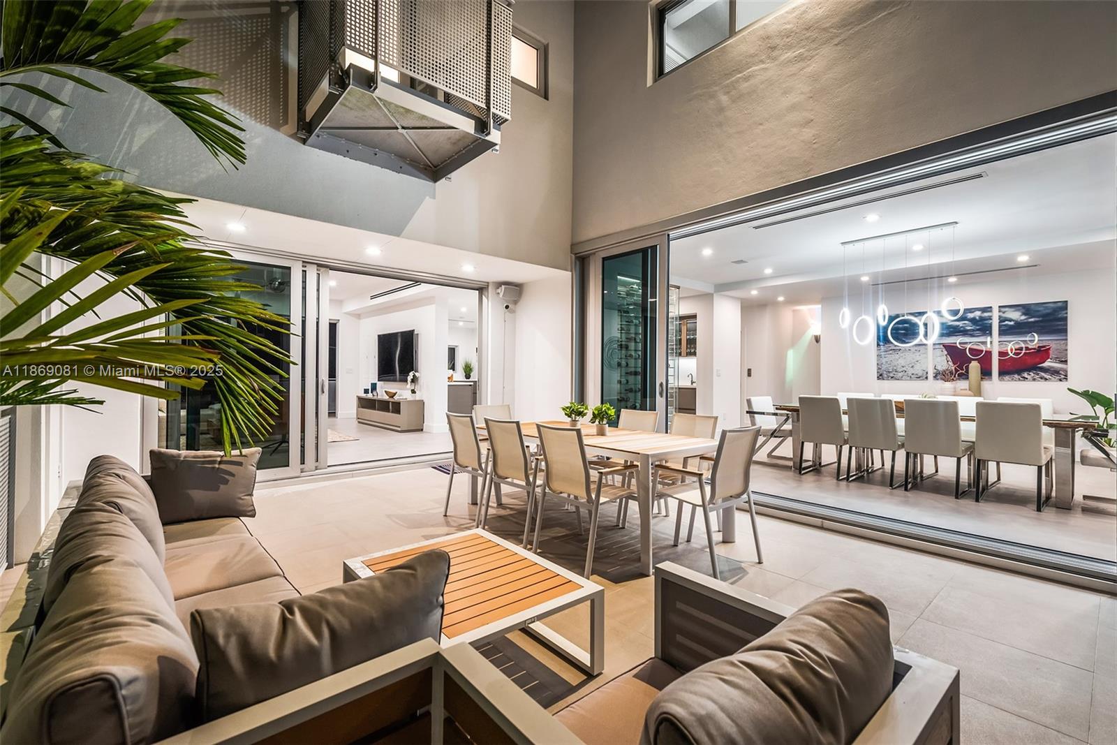 1785 Fairhaven Pl Miami, FL 33133