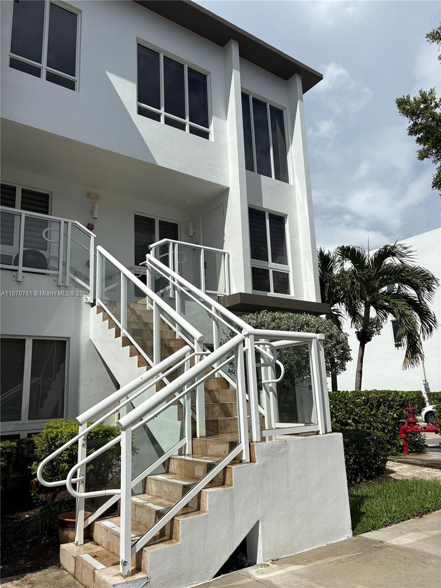 10265 NW 63rd Ter #210