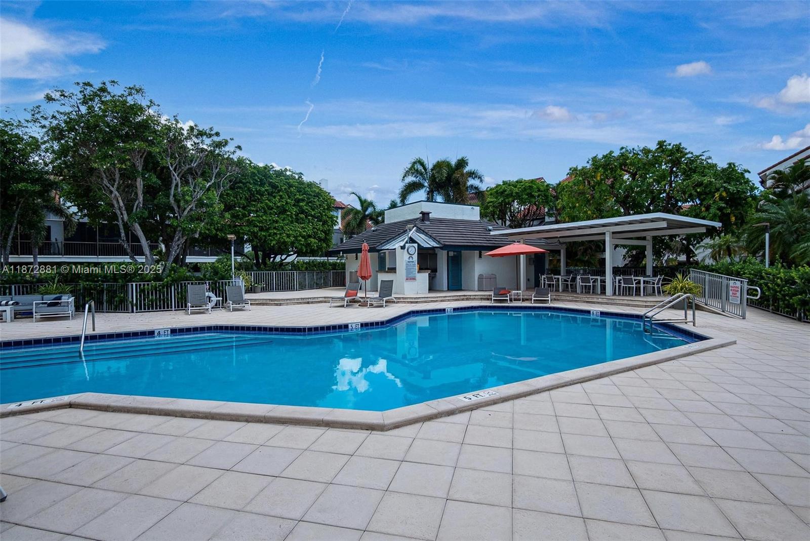 2000 S Bayshore Dr #72 Miami, FL 33133