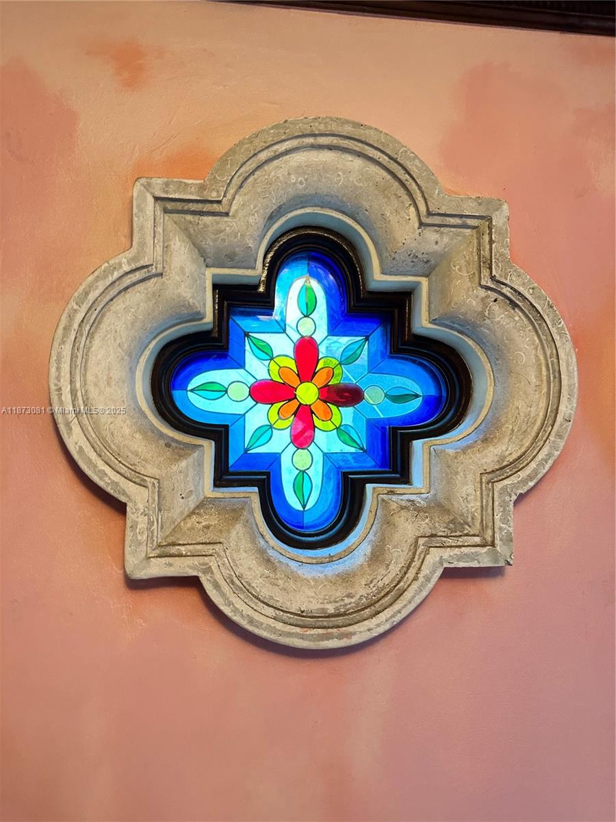 3030 Alton Rd Miami Beach, FL 33140