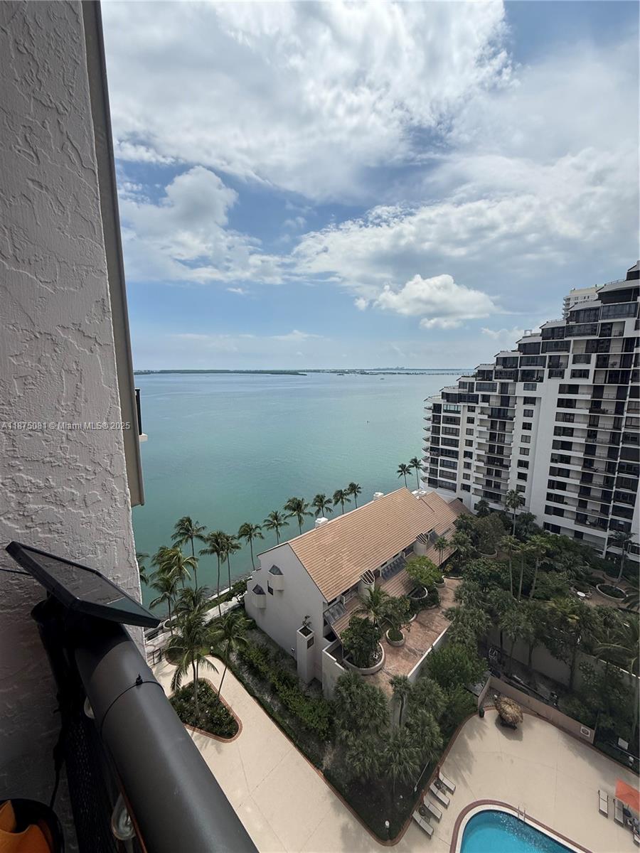 540 Brickell Key Dr #1719