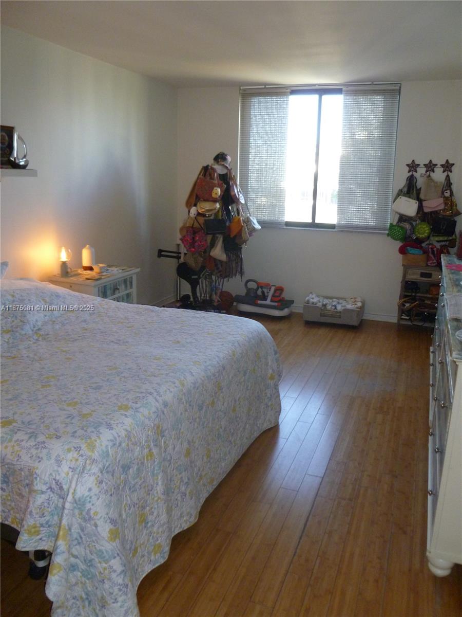 image Brickell Key Two13