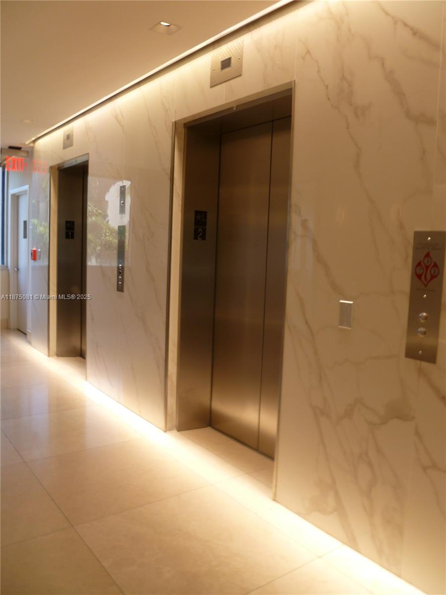 image Brickell Key Two2