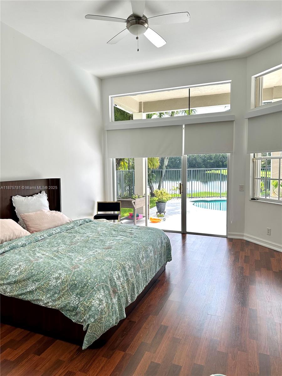 656 Verona Pl Weston, FL 33326