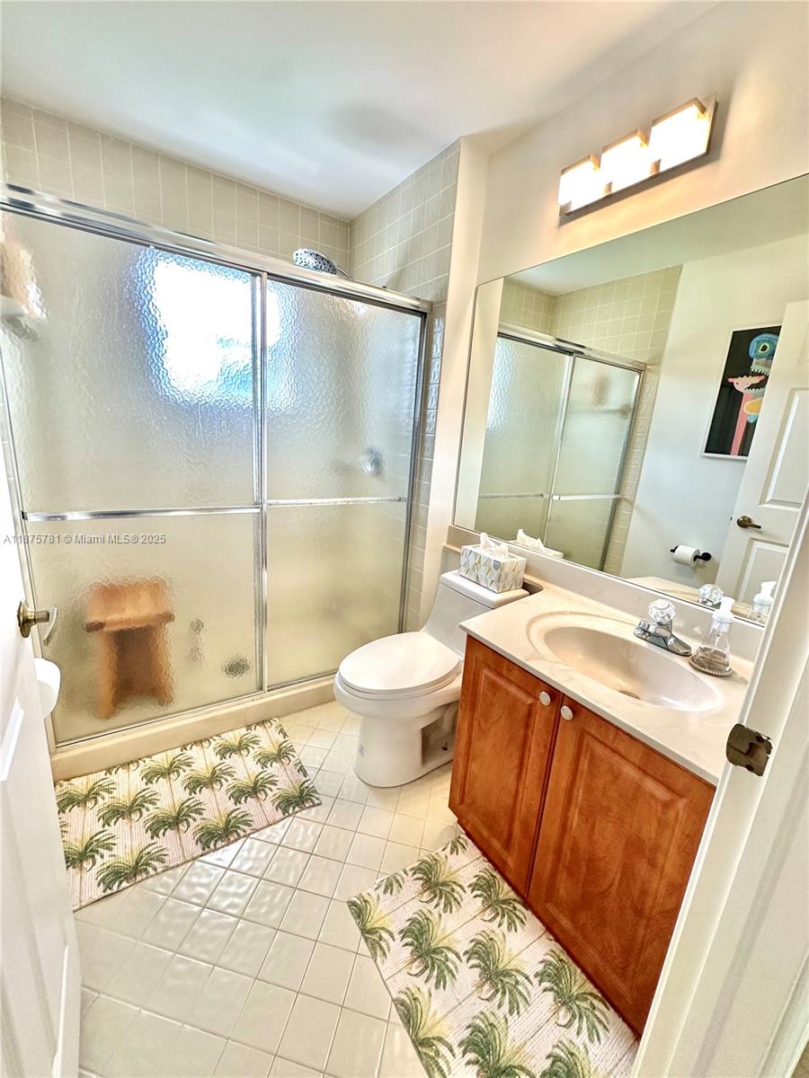 656 Verona Pl Weston, FL 33326