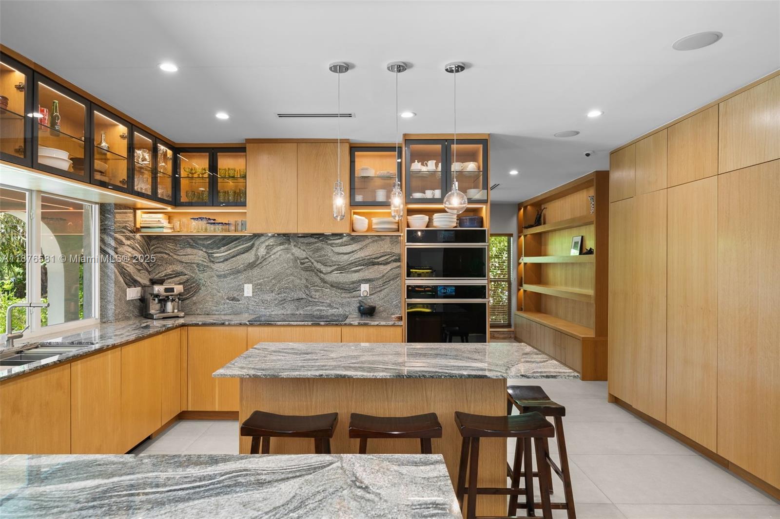 3200 NE 165th St North Miami Beach, FL 33160