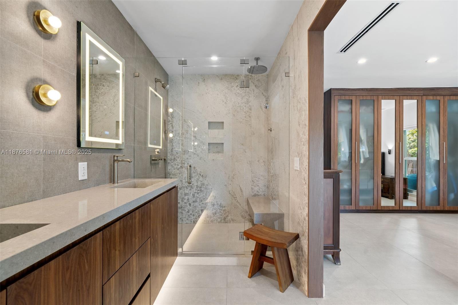 3200 NE 165th St North Miami Beach, FL 33160