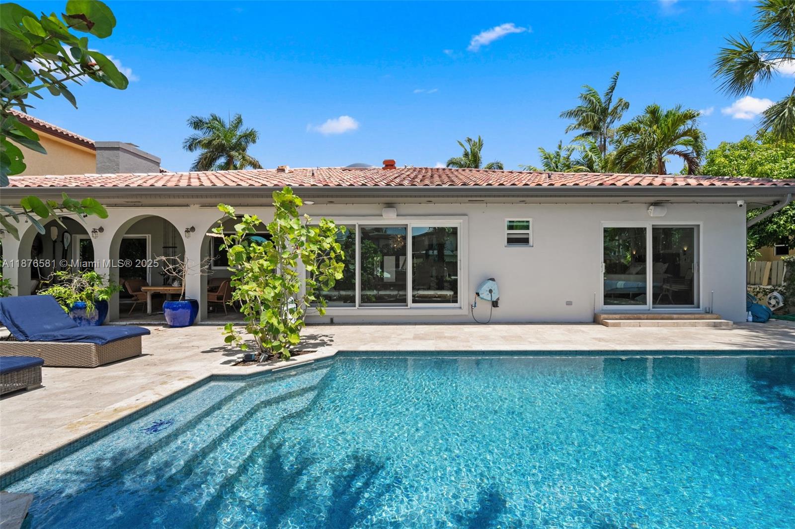 3200 NE 165th St North Miami Beach, FL 33160