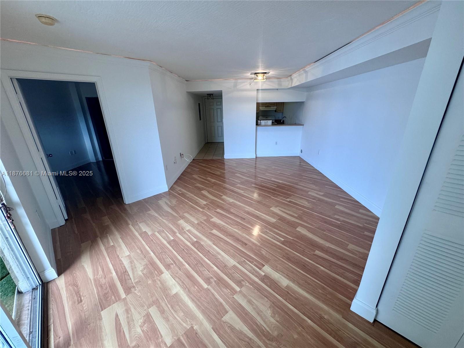 102 SW 6th Ave #404