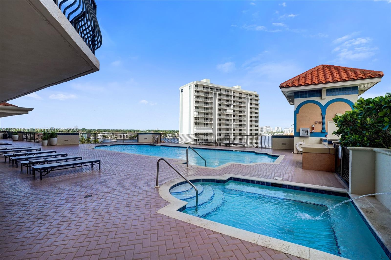 100 S Birch Rd #906B Fort Lauderdale, FL 33316