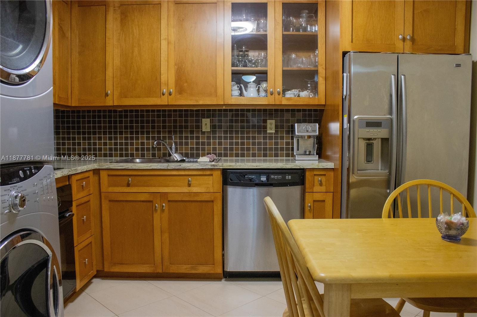 image Brickell Place Condo8
