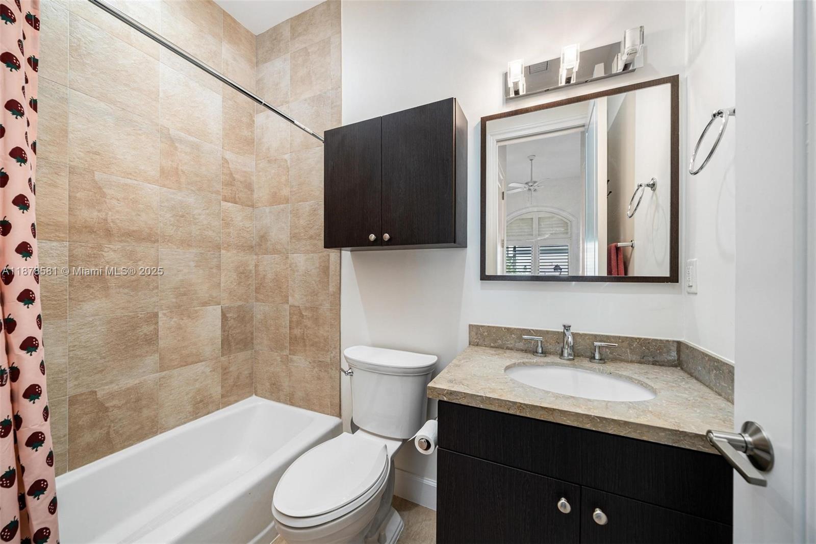 7561 SW 56th Ct Miami, FL 33143 7561 SW 56th Ct Miami, FL 33143