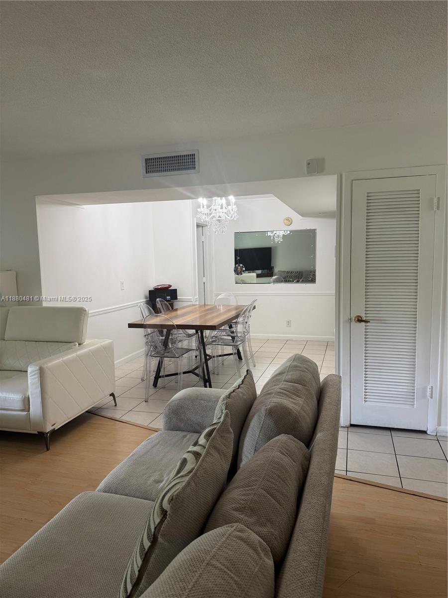 10 SE 13rd #A3 Boca Raton, FL 33432