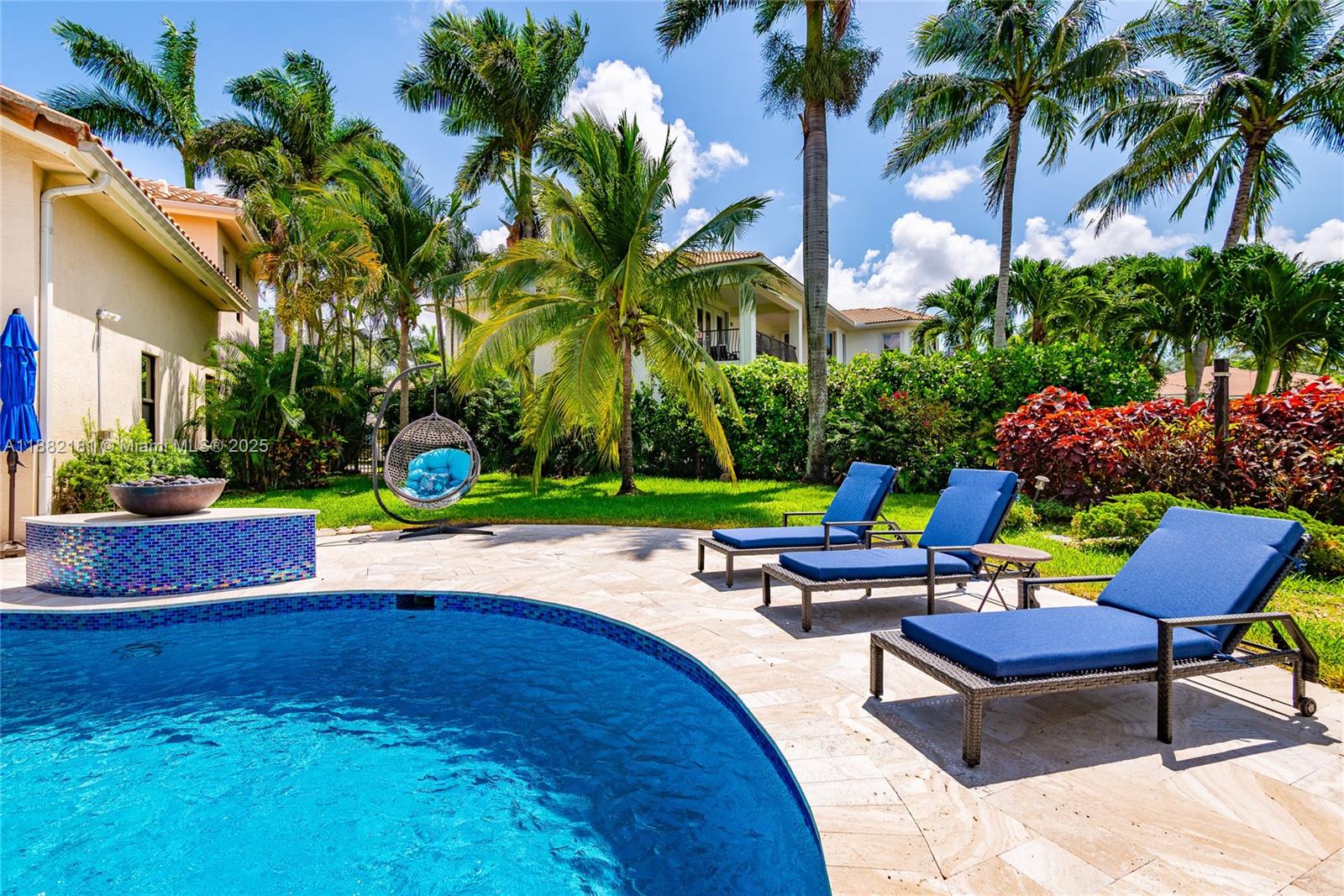 8747 Caraway Lk Ct Boynton Beach, FL 33473