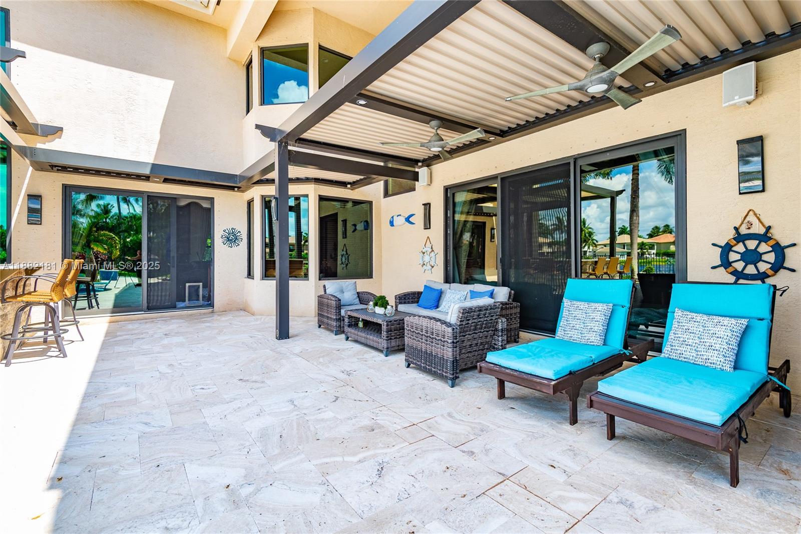 8747 Caraway Lk Ct Boynton Beach, FL 33473