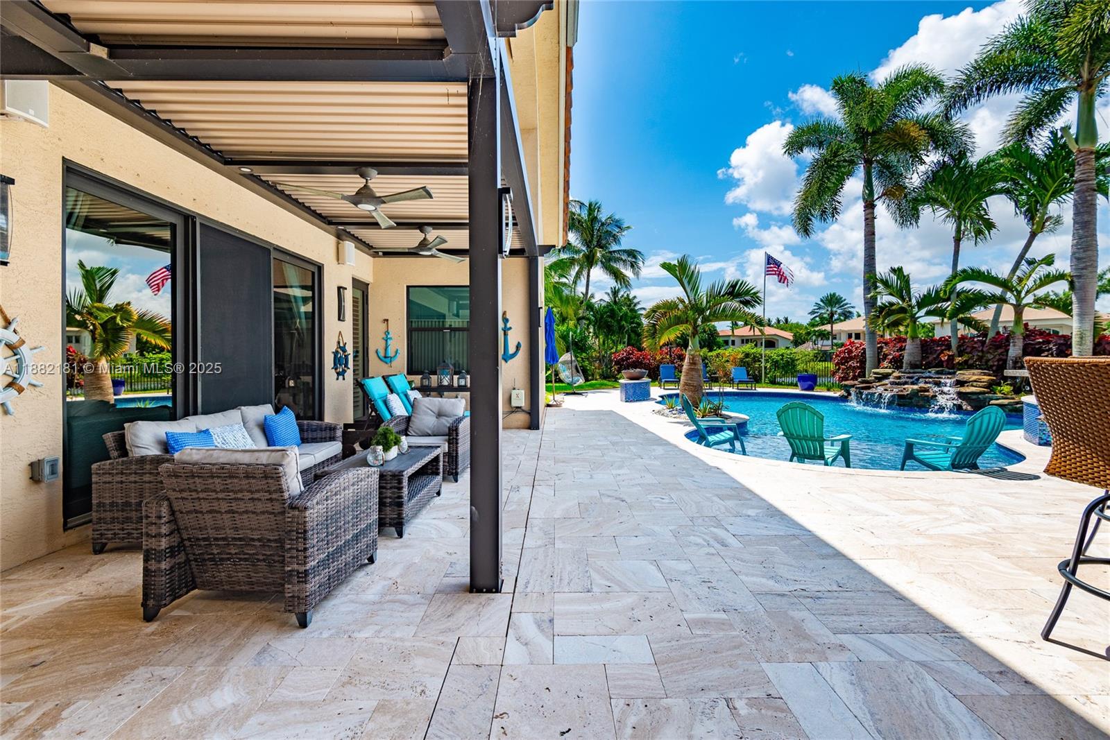 8747 Caraway Lk Ct Boynton Beach, FL 33473