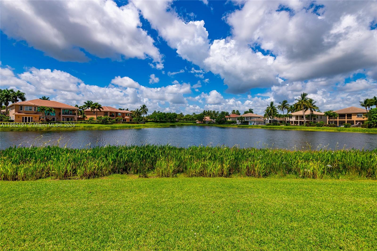 8747 Caraway Lk Ct Boynton Beach, FL 33473