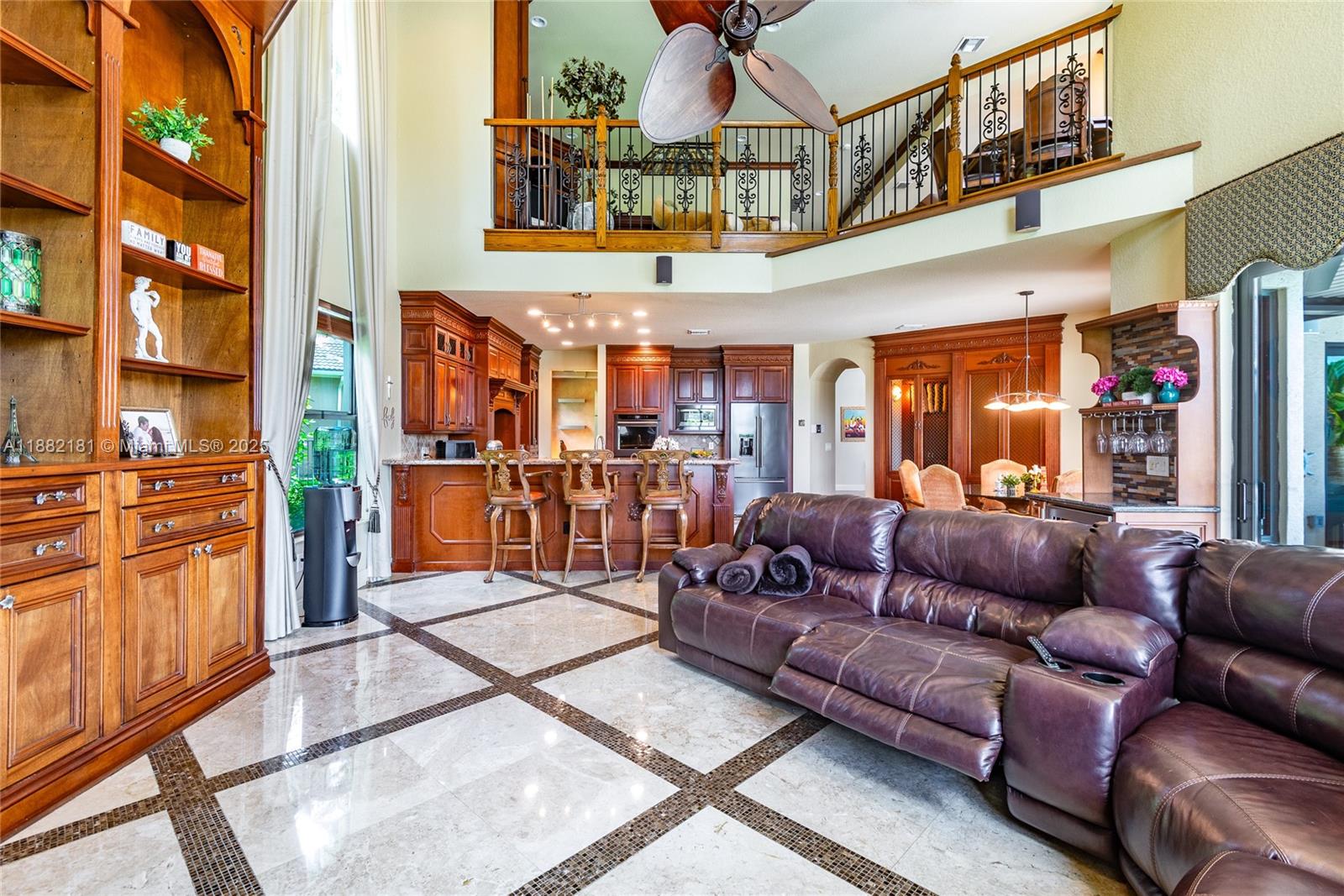 8747 Caraway Lk Ct Boynton Beach, FL 33473