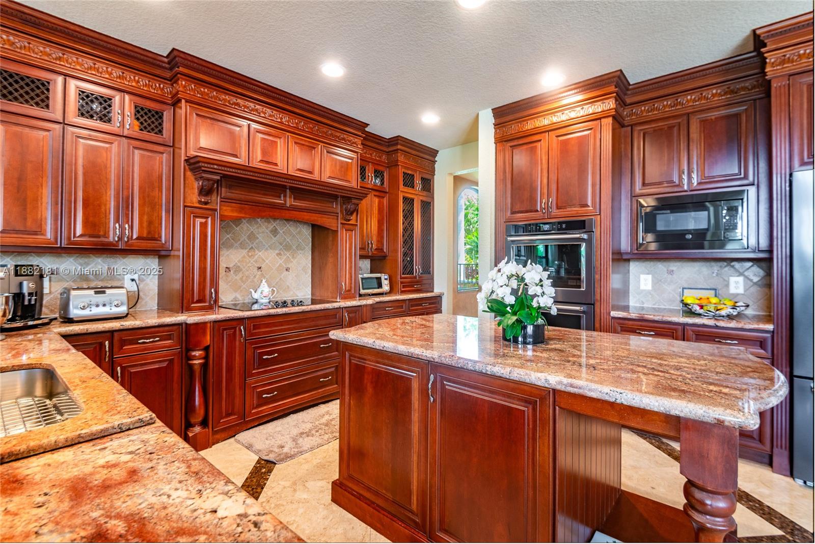 8747 Caraway Lk Ct Boynton Beach, FL 33473