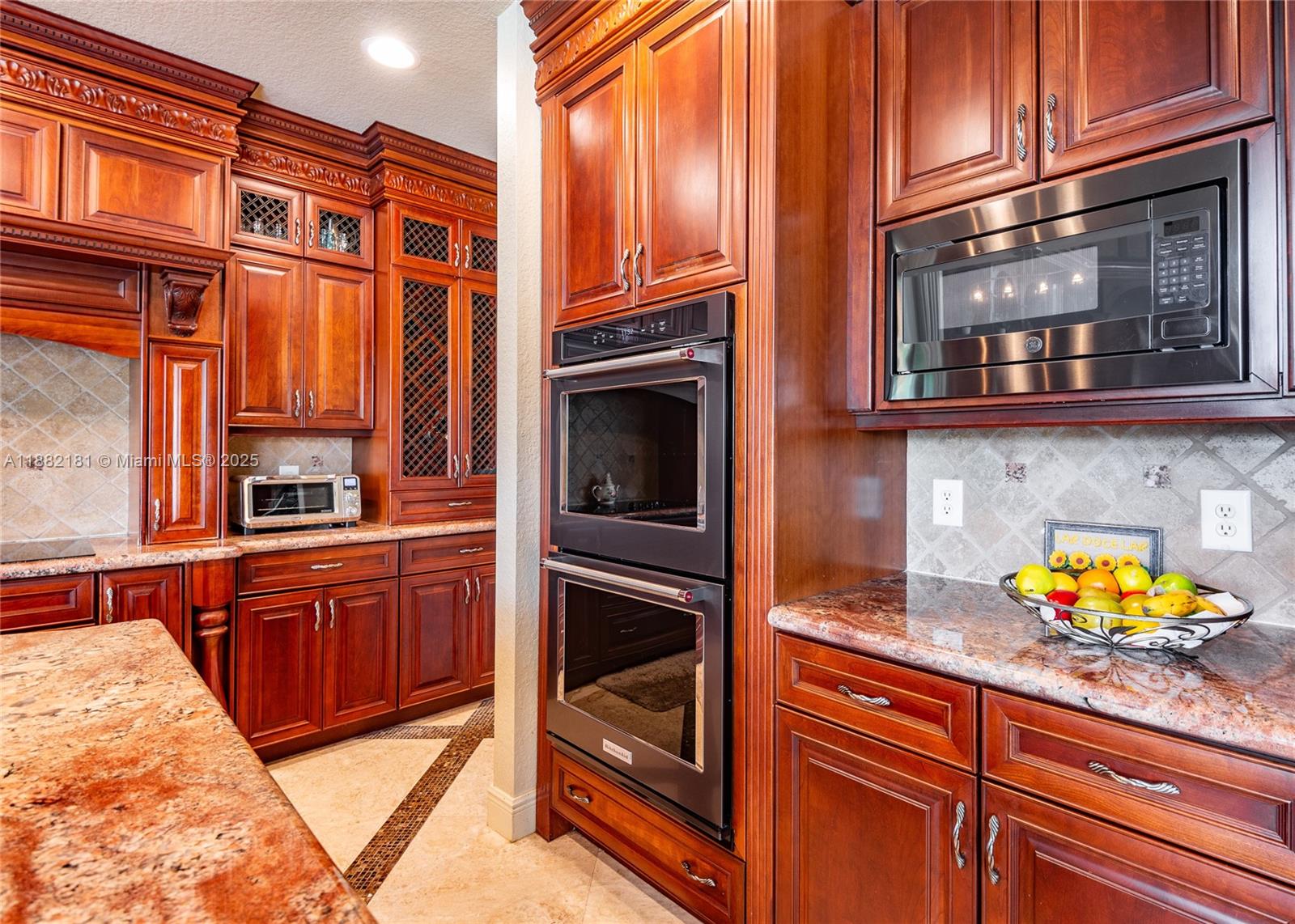 8747 Caraway Lk Ct Boynton Beach, FL 33473