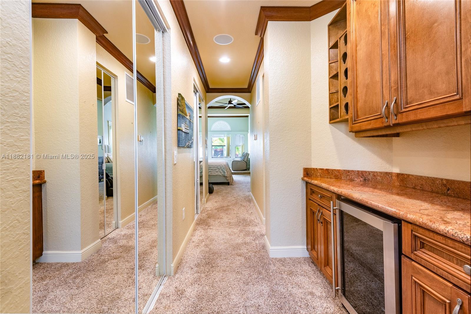 8747 Caraway Lk Ct Boynton Beach, FL 33473