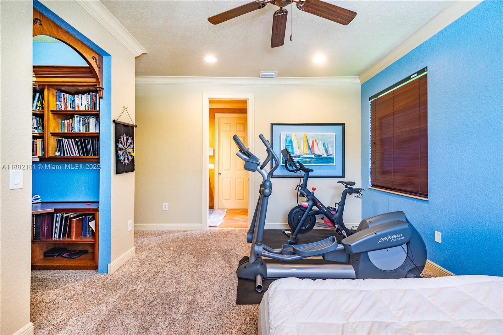 8747 Caraway Lk Ct Boynton Beach, FL 33473