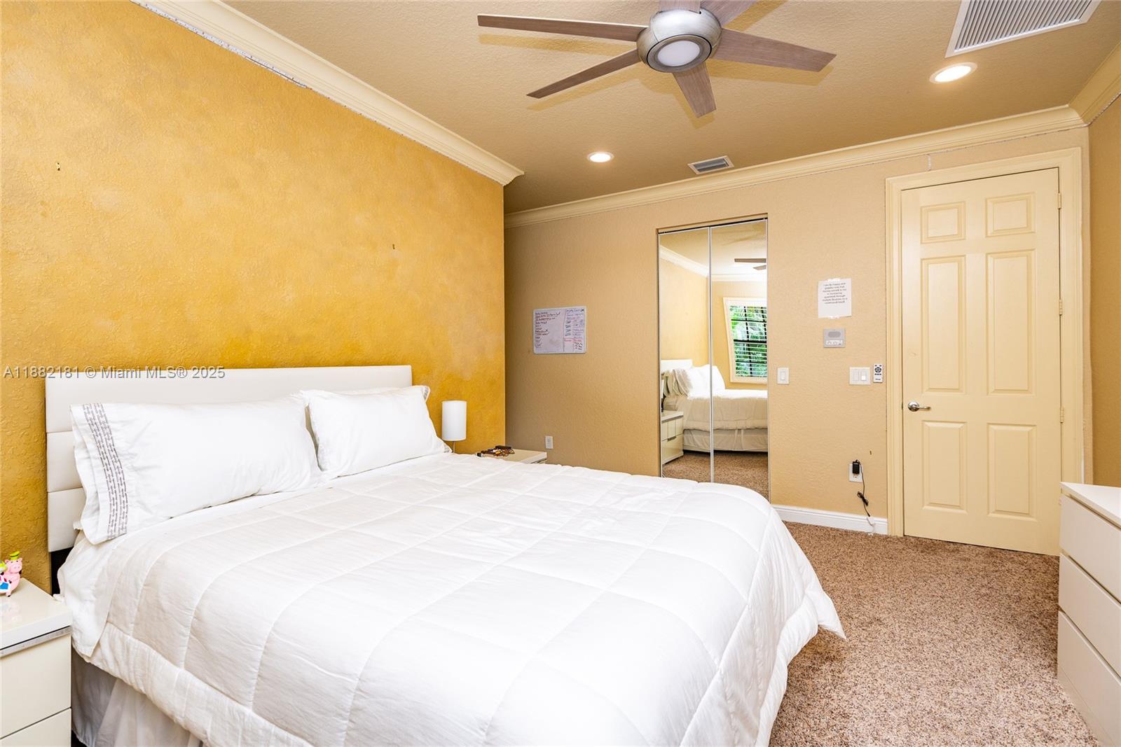 8747 Caraway Lk Ct Boynton Beach, FL 33473