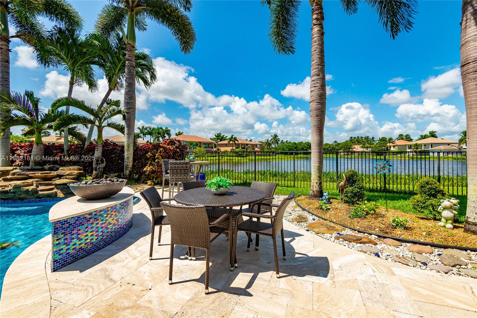 8747 Caraway Lk Ct Boynton Beach, FL 33473