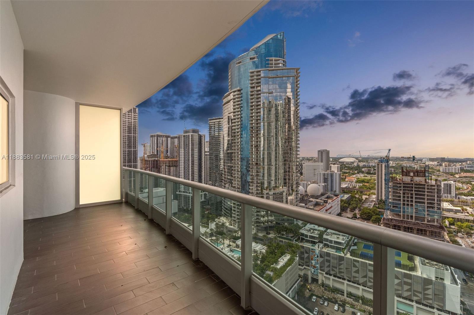 image 900 Biscayne Bay Condo2