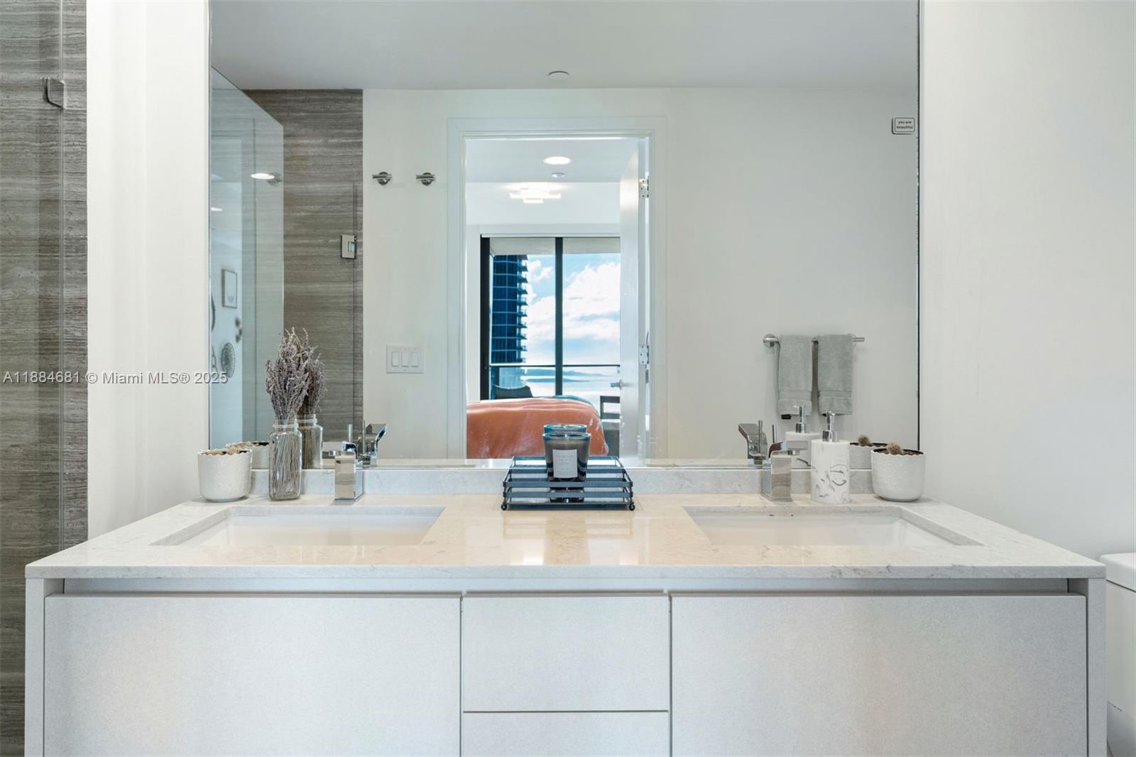 image 1010 Brickell10