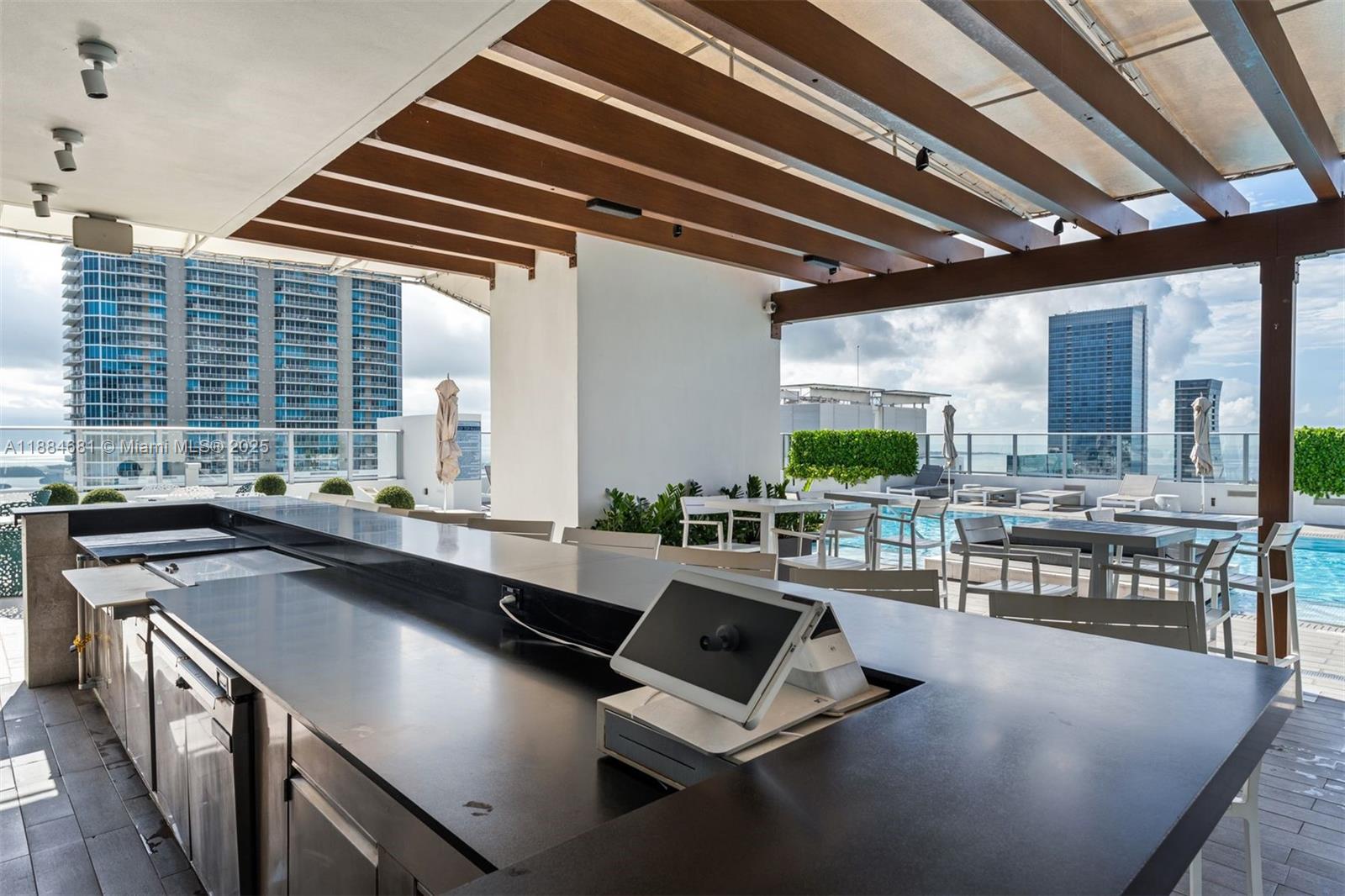 image 1010 Brickell17