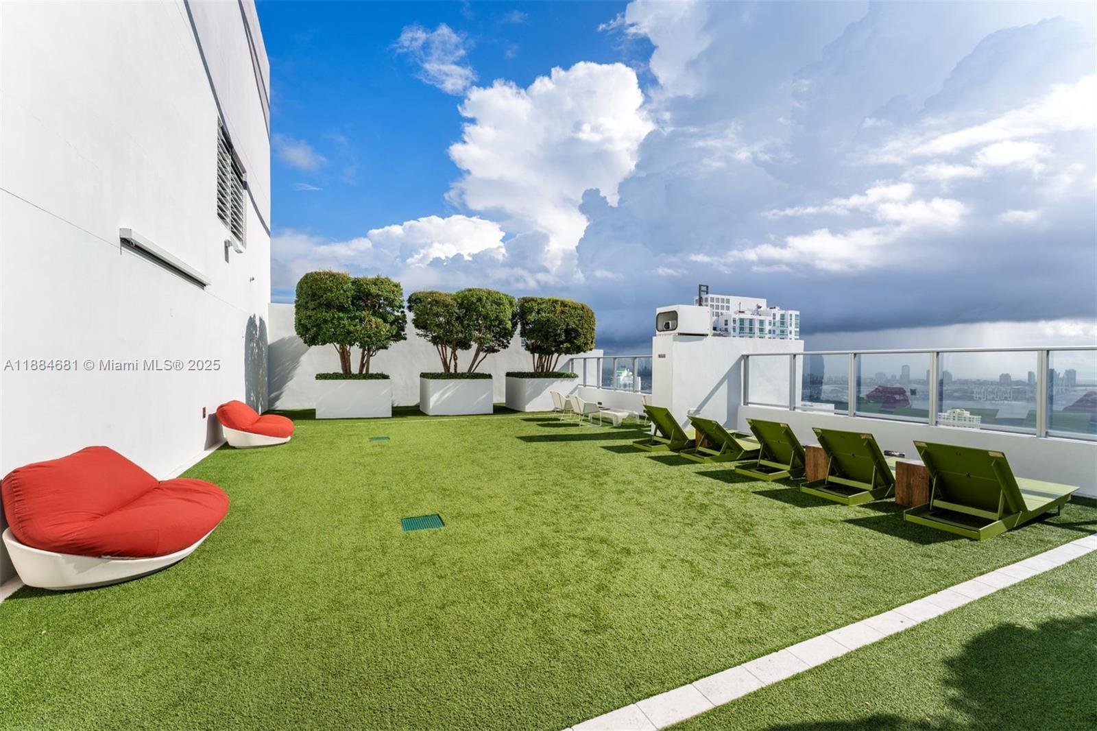 image 1010 Brickell19
