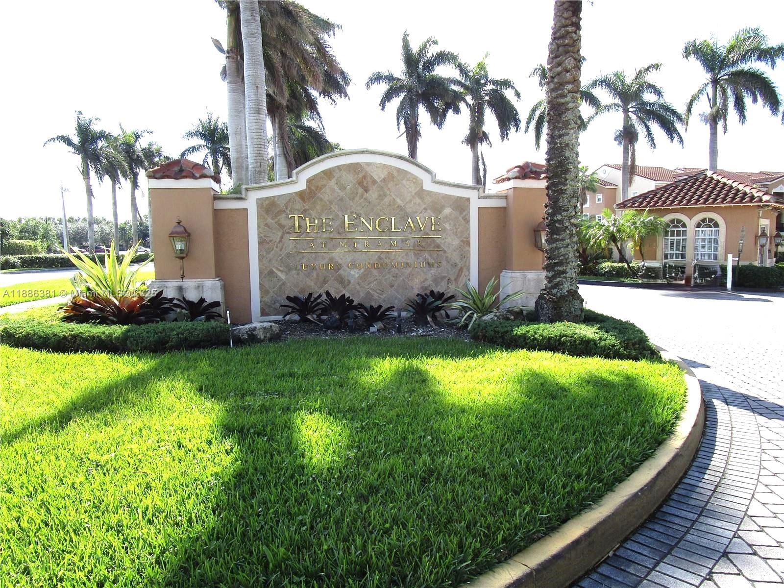 2113 Renaissance Blvd #305