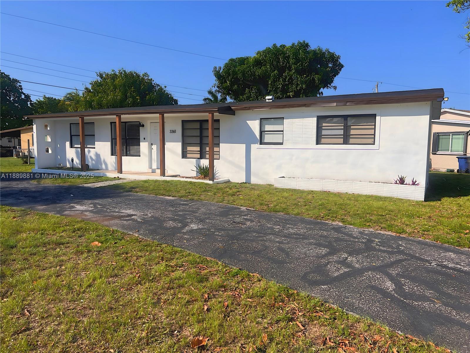 3361 NW 5th Pl