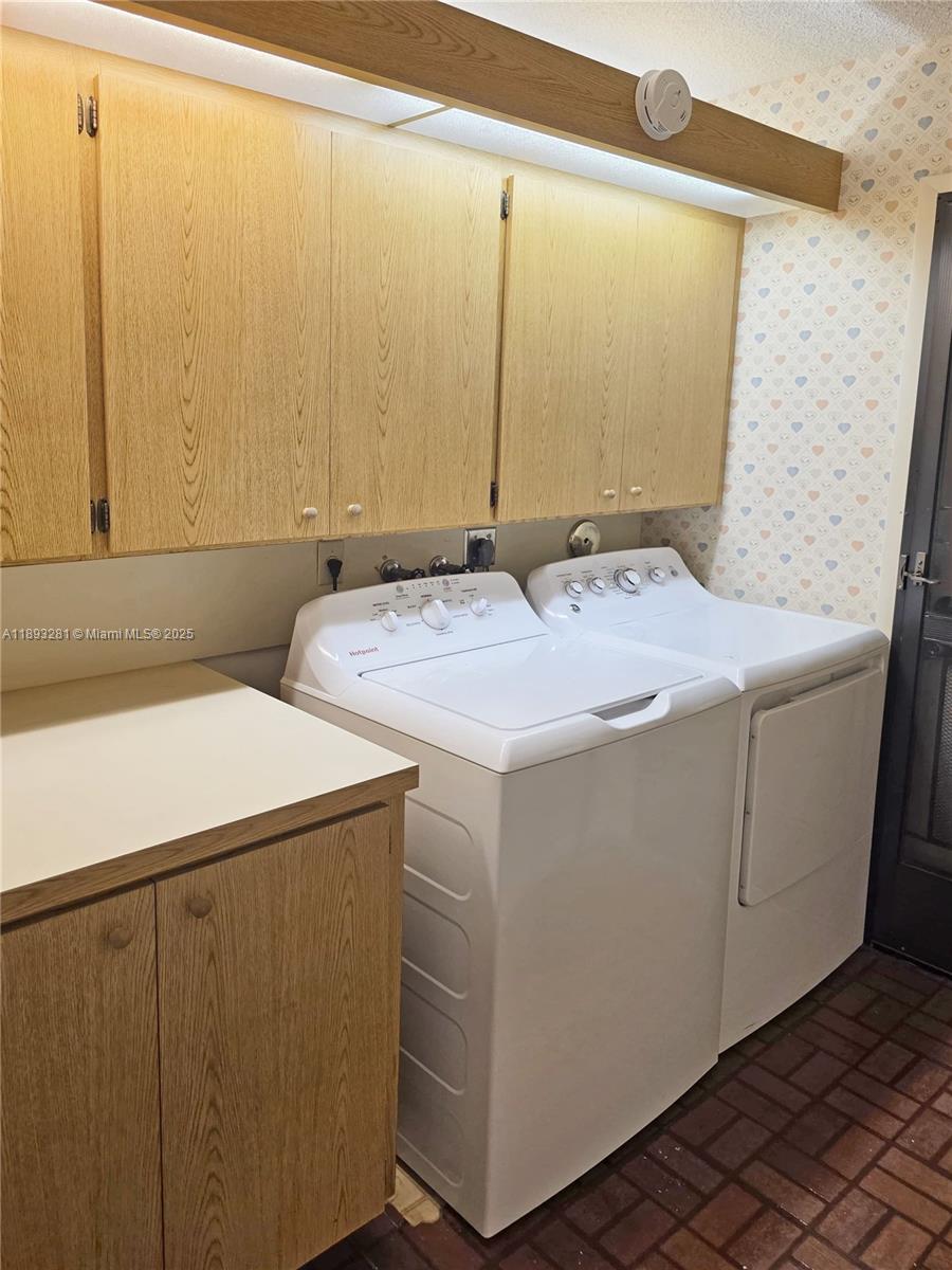 198 Ridge Rd Jupiter, FL 33477