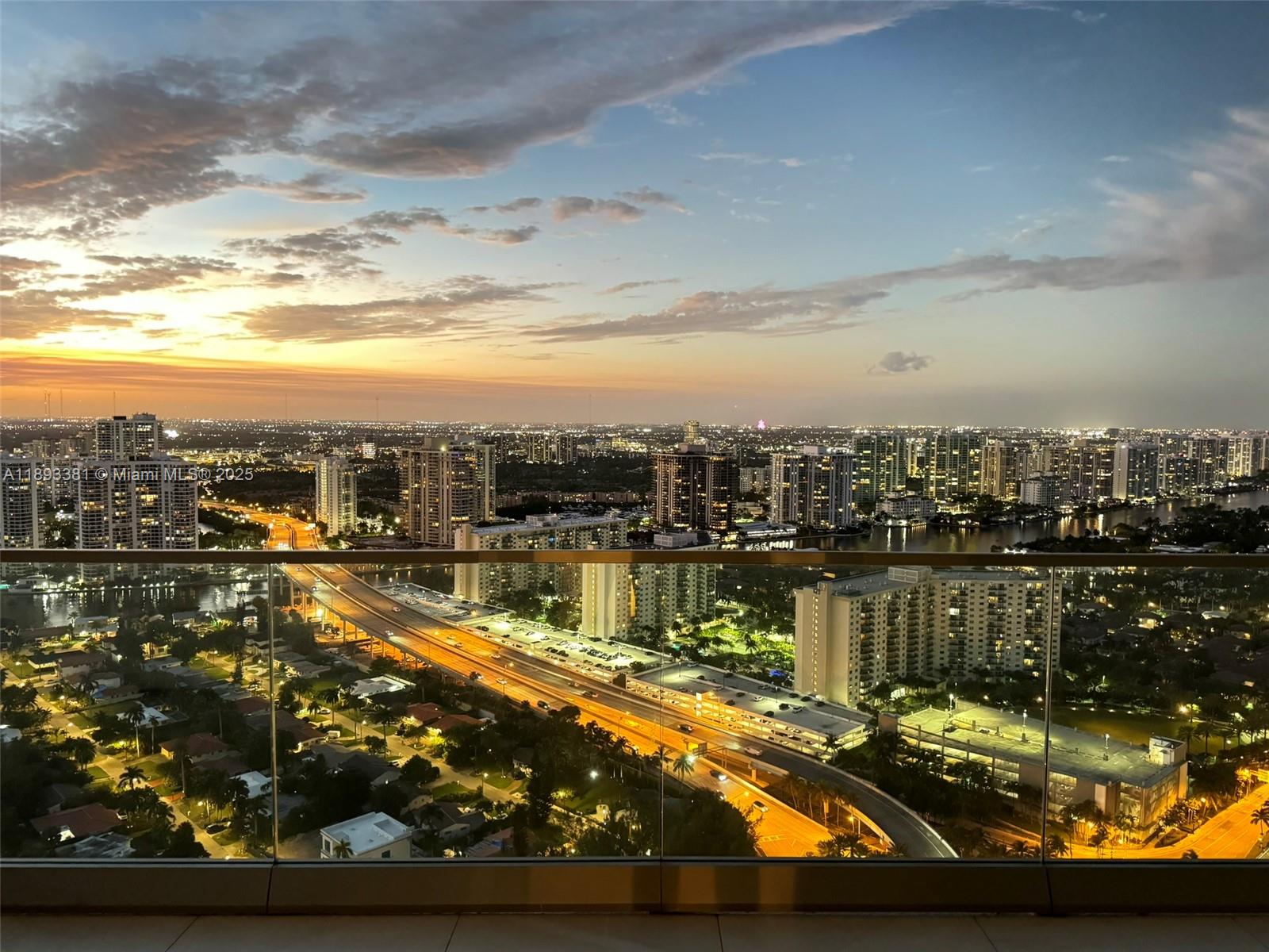 image Residences By Armani Casa28