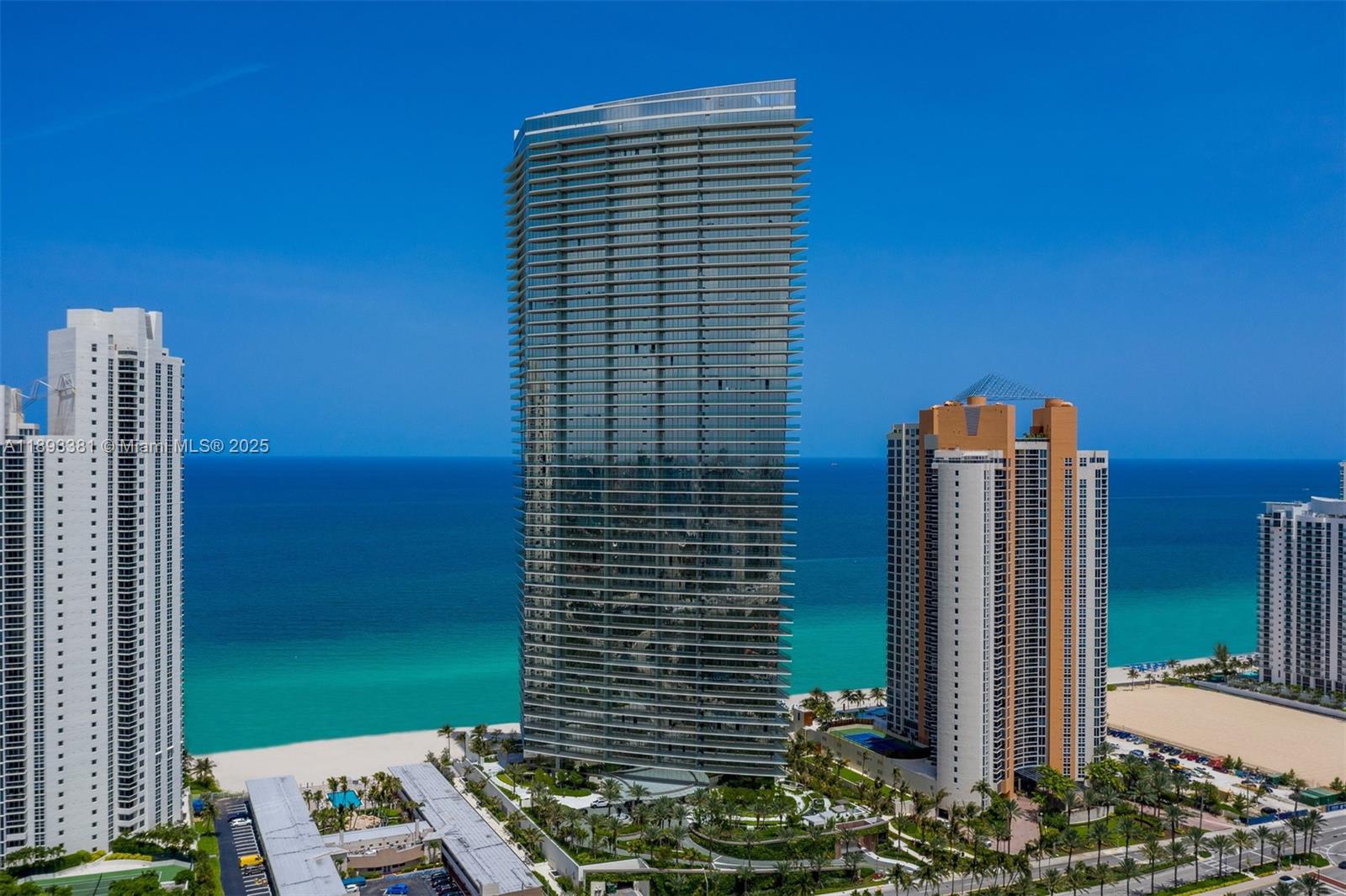 image Residences By Armani Casa2