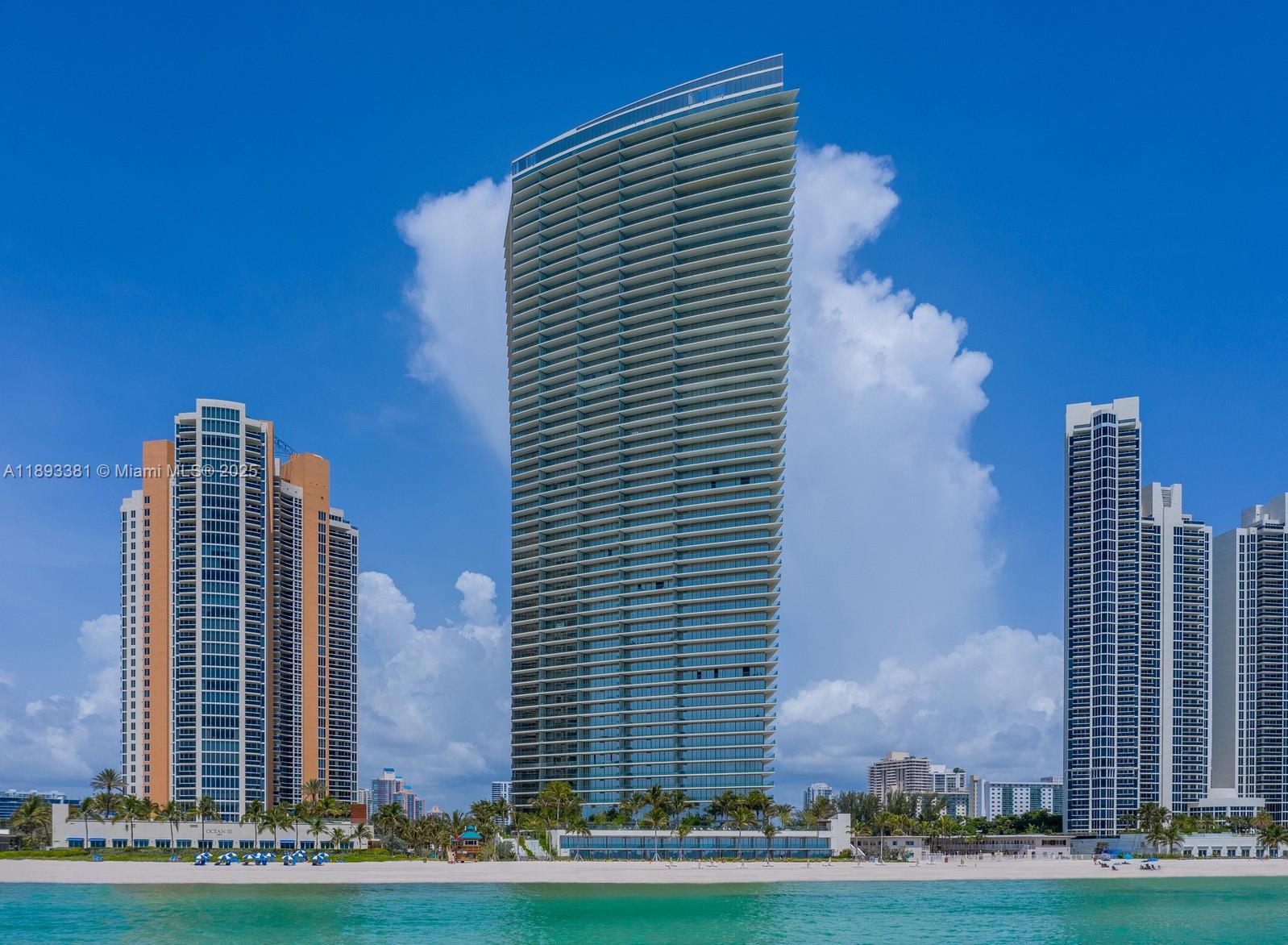 image Residences By Armani Casa31