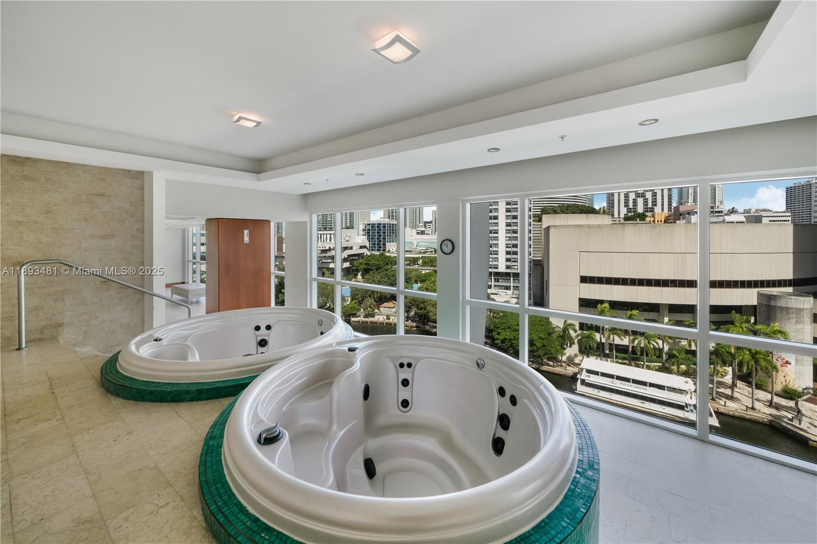 image Brickell On The River24